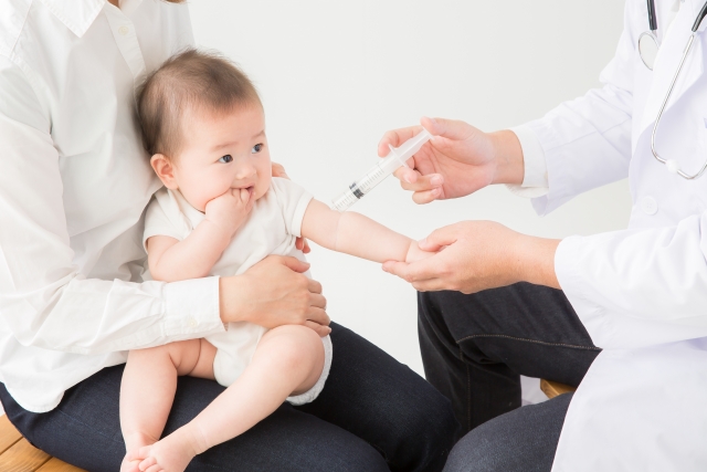 赤ちゃんの麻疹の予防接種を0歳8か月で自費接種をした話
