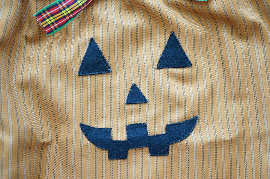 赤ちゃんのかぼちゃの衣装、手作りパンプキンオールの無料型紙